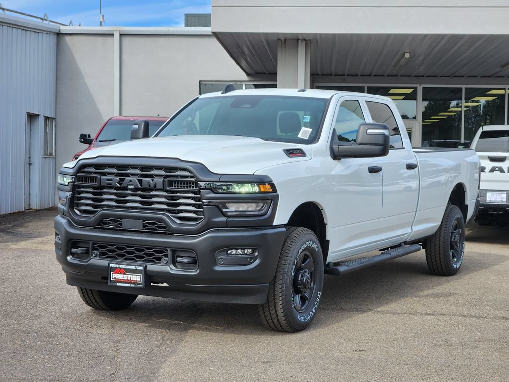 New 2026 RAM 2500 Tradesman AWD/4WD image 4