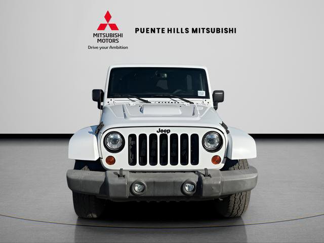 Used 2018 Jeep Wrangler Unlimited Sahara image 2
