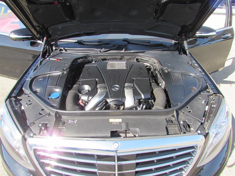 Used 2015 Mercedes-Benz S 550 Sedan image 34