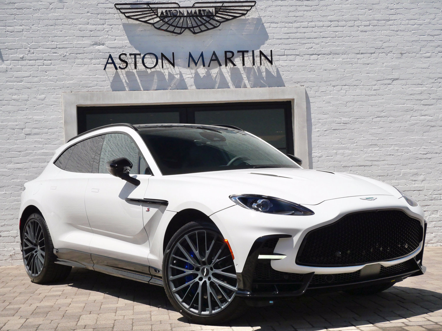 New 2026 Aston Martin DBX 707 AWD/4WD image 1