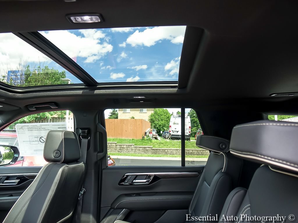 New 2026 Chevrolet Tahoe Premier w/ Sun And Tow Package AWD/4WD image 13