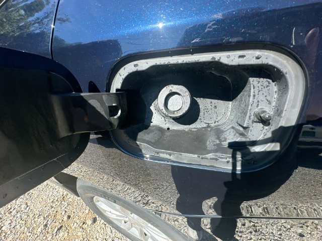 Used 2021 Chevrolet Equinox LT FWD image 46