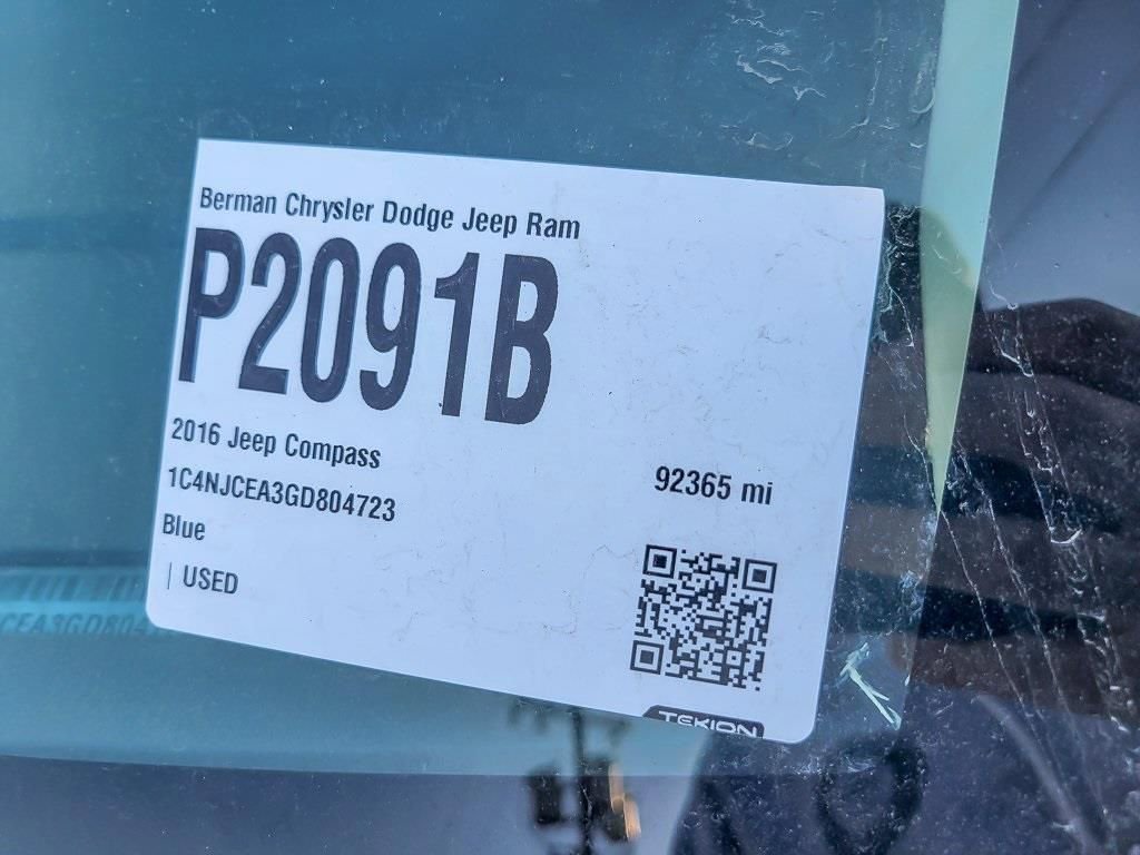 Used 2016 Jeep Compass High Altitude image 25