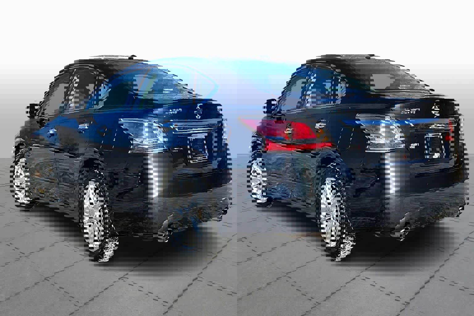 Used 2015 Nissan Altima 2.5 SL image 11