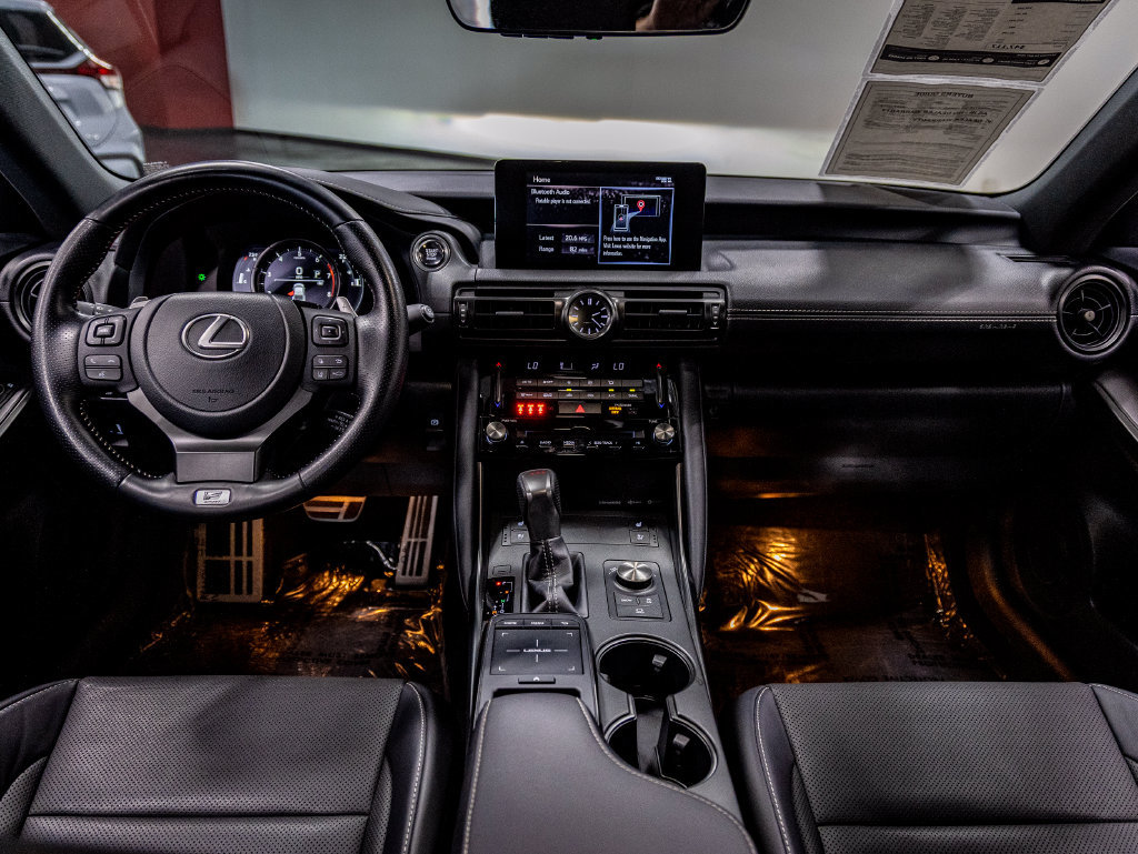 Used 2025 Lexus IS 350 F Sport RWD image 22