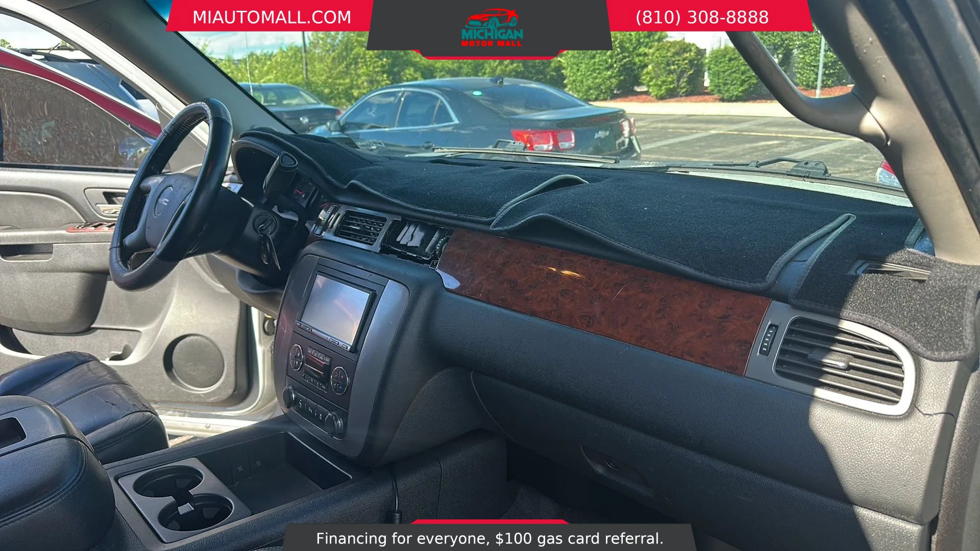 Used 2013 GMC Yukon XL SLT AWD/4WD image 9