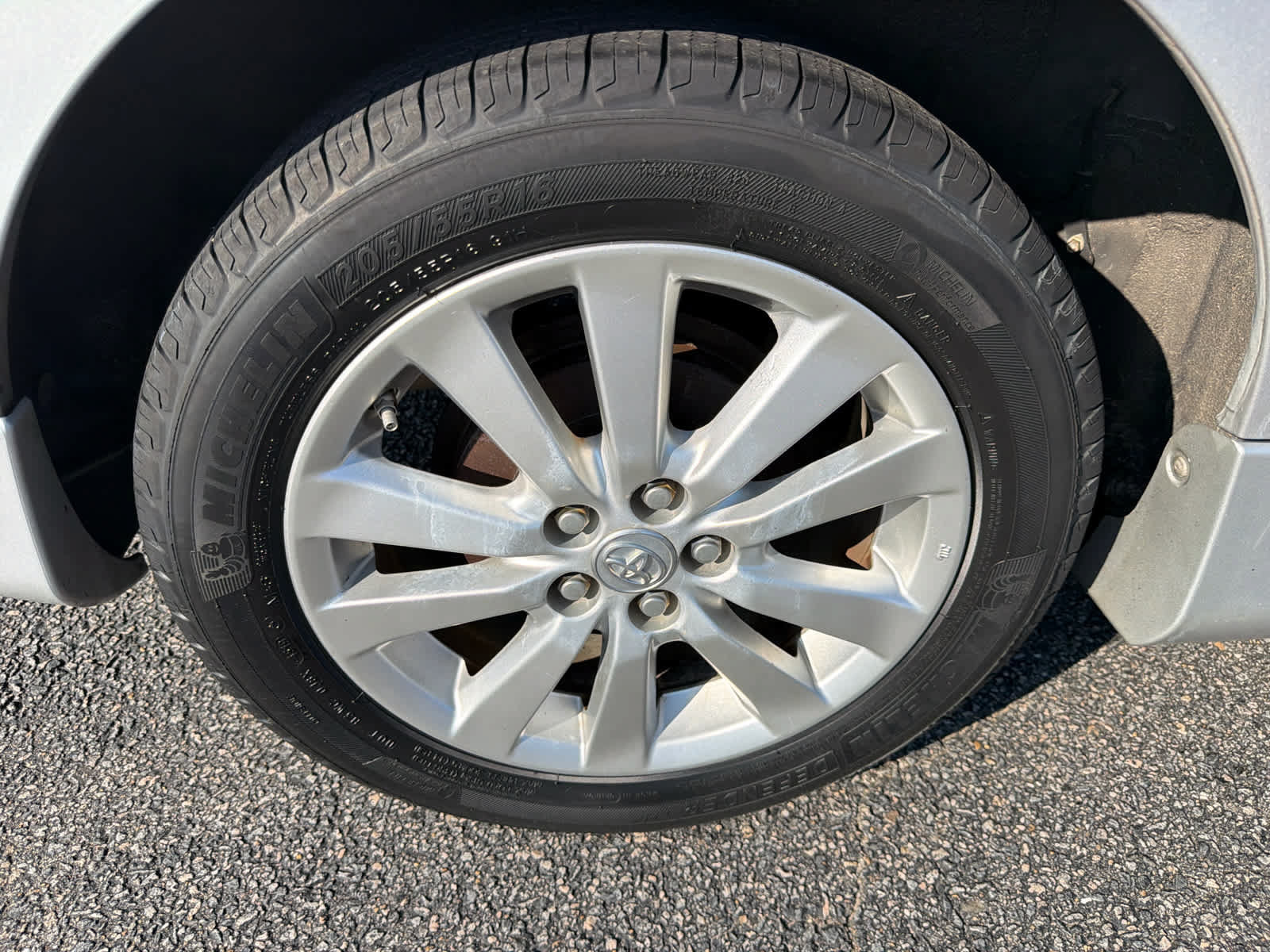 Used 2010 Toyota Corolla S FWD image 27