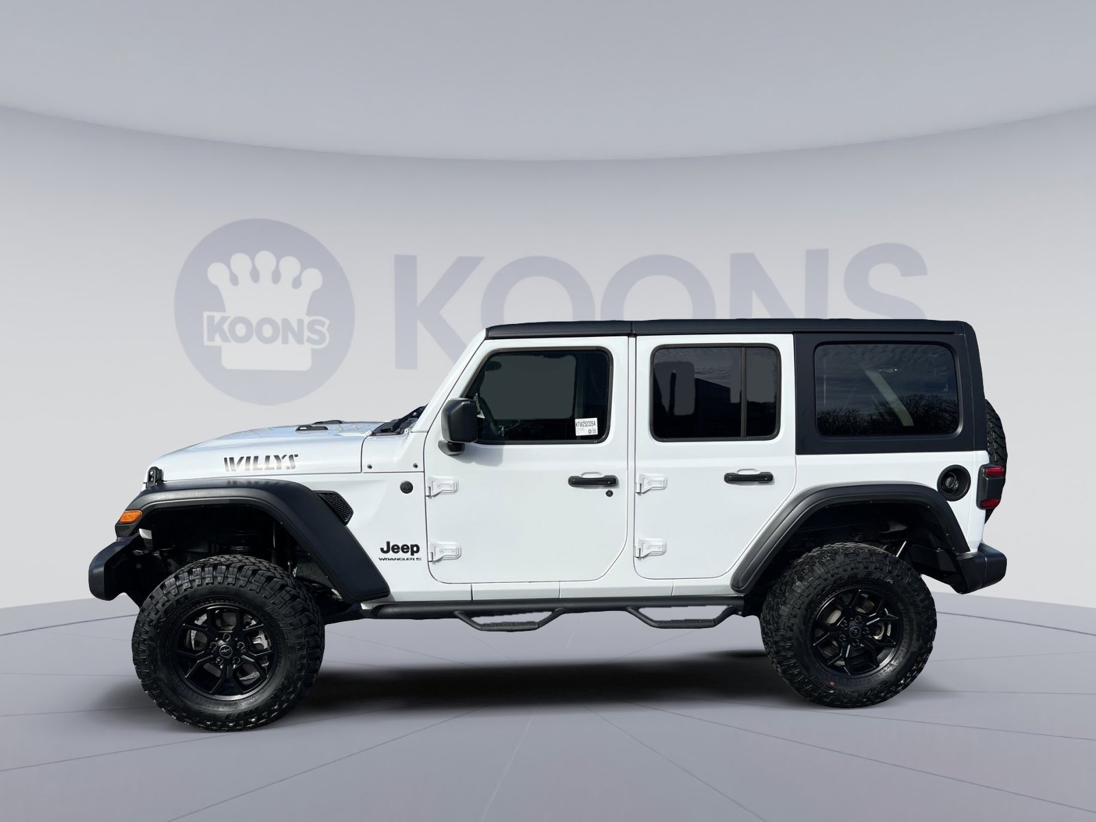 Used 2024 Jeep Wrangler Willys image 2