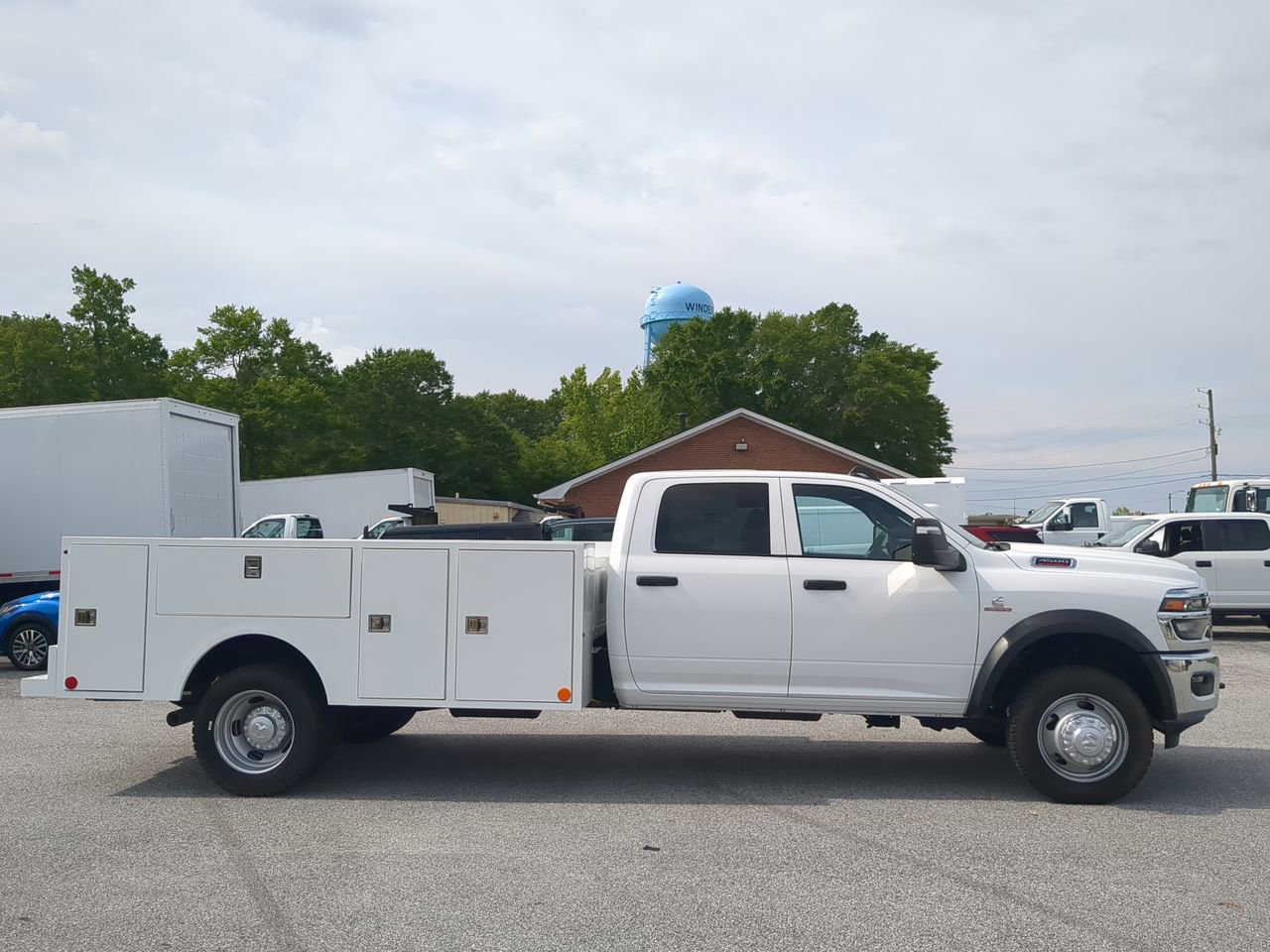 New 2026 RAM 4500 Tradesman w/ Chrome Appearance Group