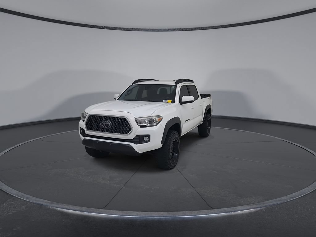 Used 2019 Toyota Tacoma TRD Off-Road AWD/4WD image 5