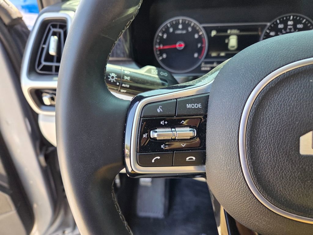 Used 2023 Kia Sorento S w/ Panoramic Sunroof Package image 30