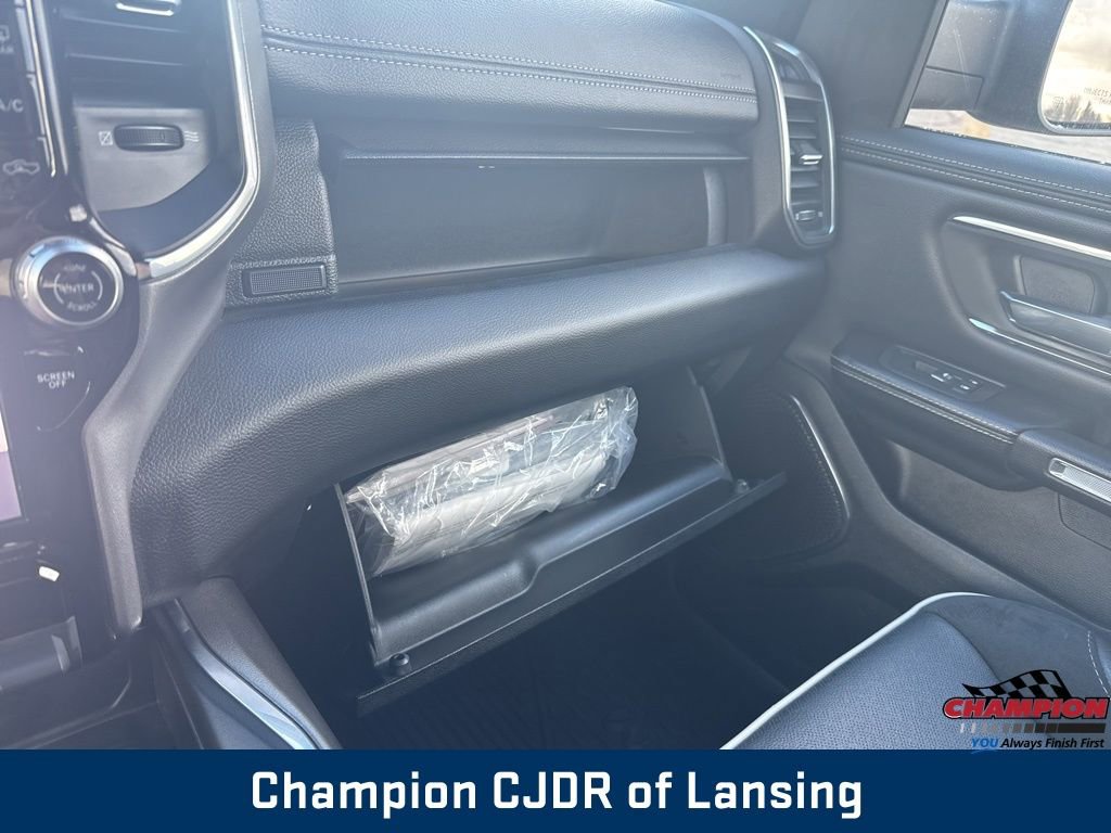 Used 2025 RAM 1500 Laramie w/ Sport Appearance Package image 31