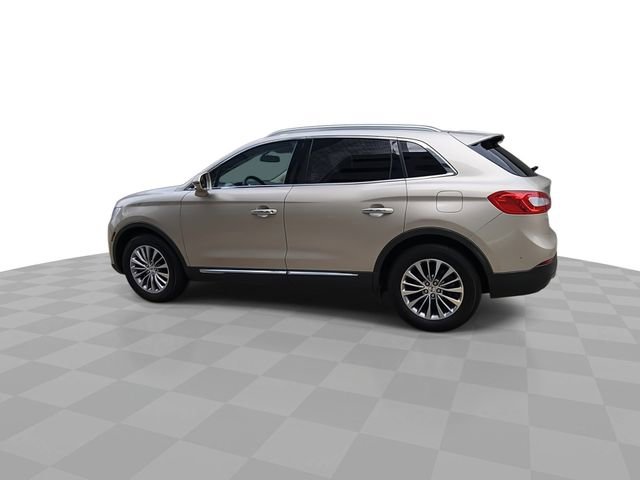 Used 2017 Lincoln MKX Select w/ Select Plus Package FWD image 6