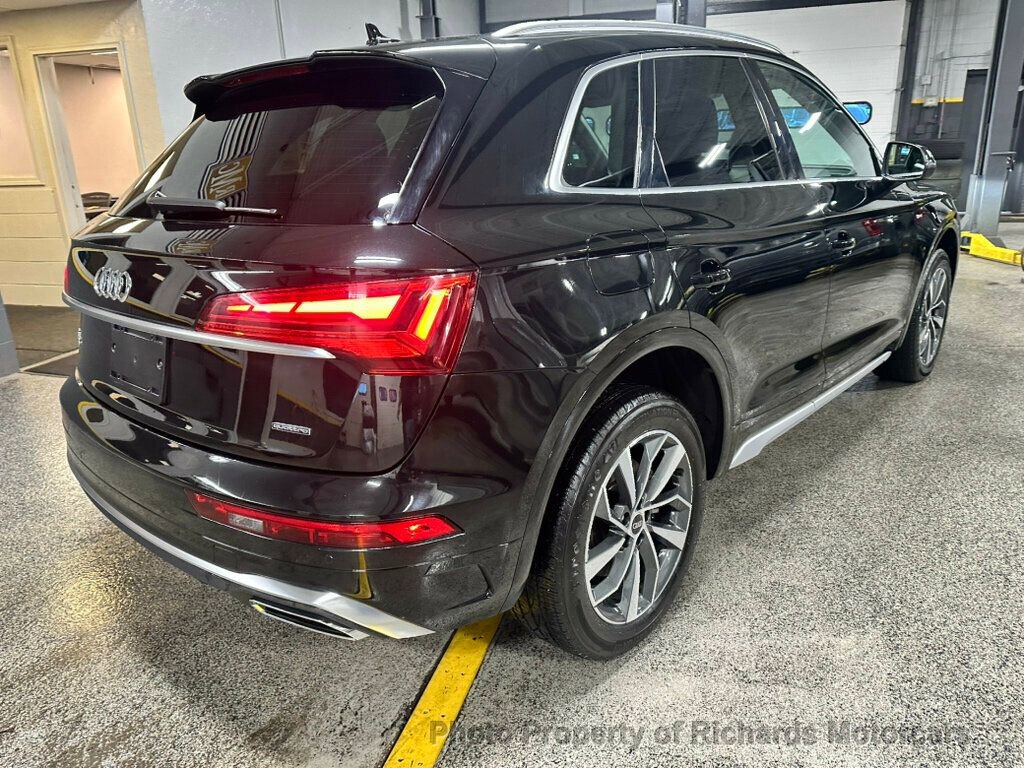 Used 2023 Audi Q5 2.0T Premium Plus image 3