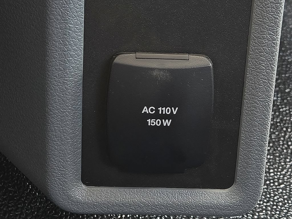 New 2027 Ford F650 2WD Regular Cab Super Duty image 9