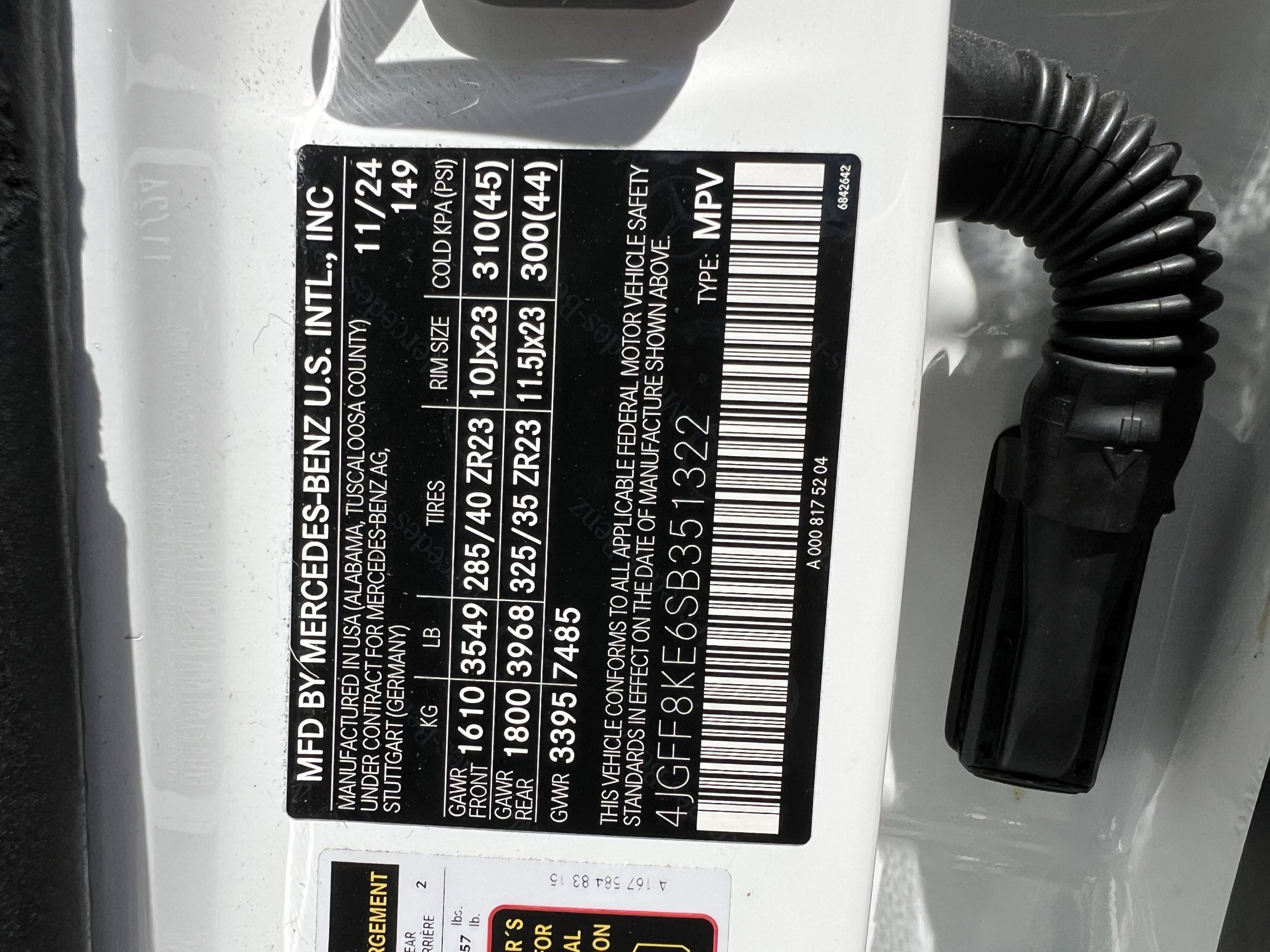 Certified 2025 Mercedes-Benz GLS 63 AMG 4MATIC image 37