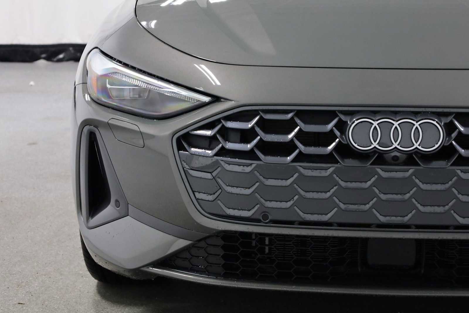 New 2025 Audi A5 2.0T Premium image 14