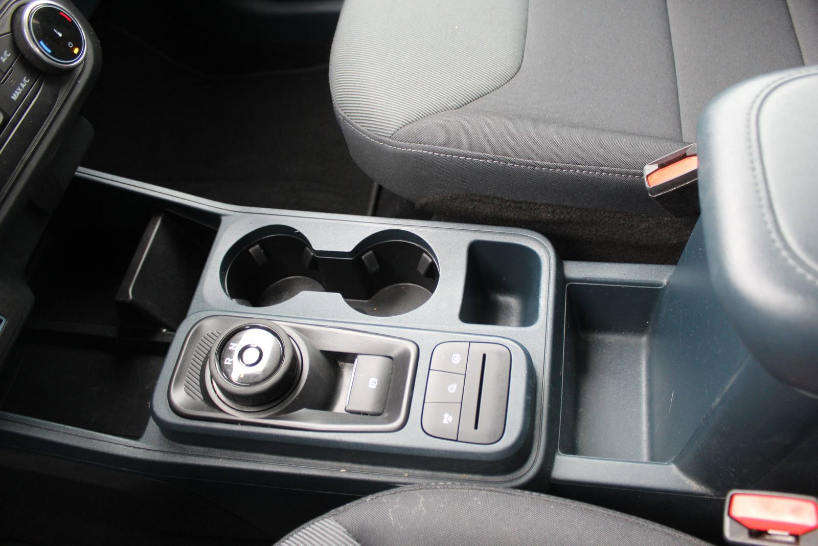 Used 2023 Ford Maverick XL image 28