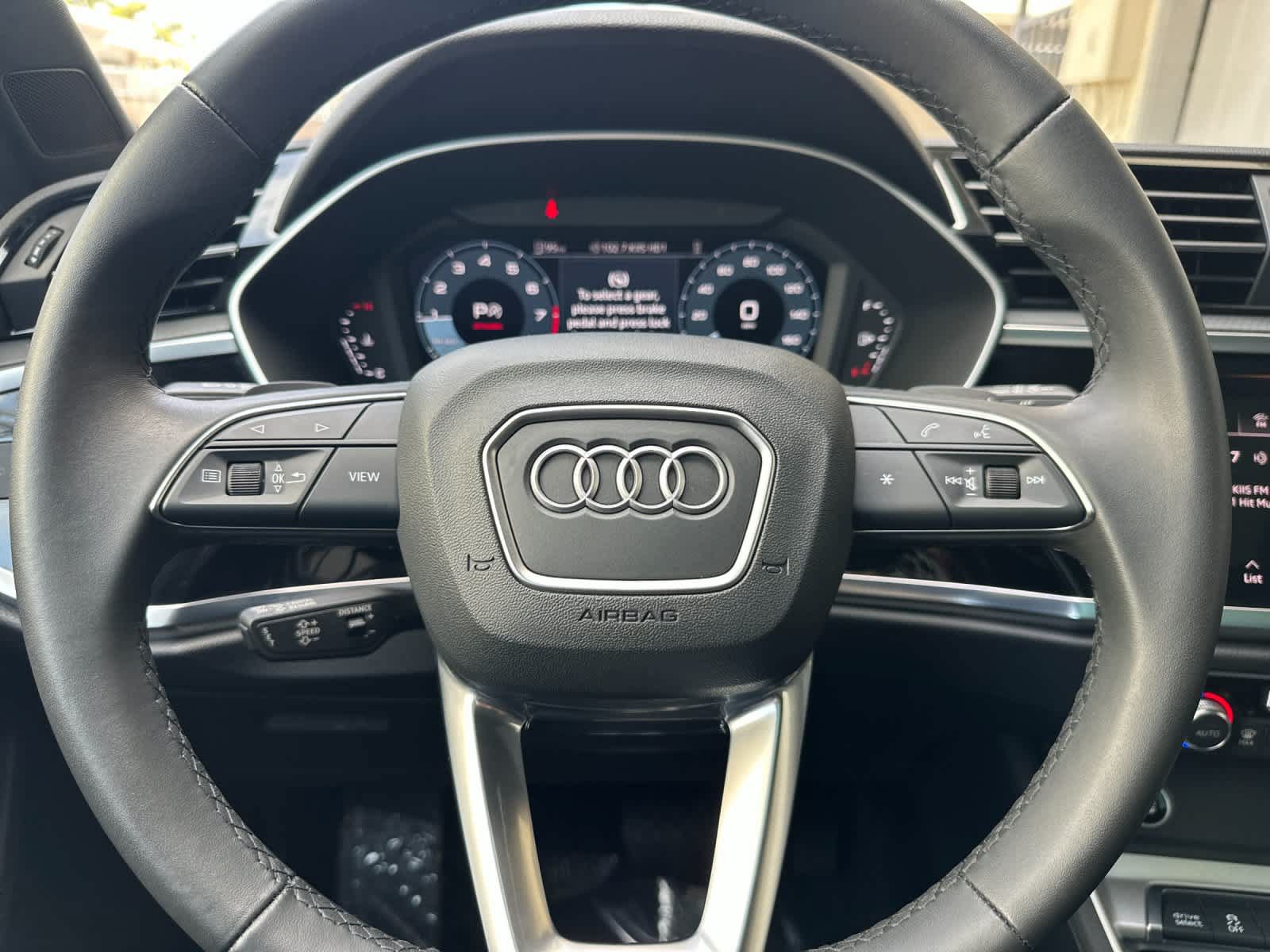 Used 2025 Audi Q3 2.0T Premium w/ Convenience Package AWD/4WD image 23