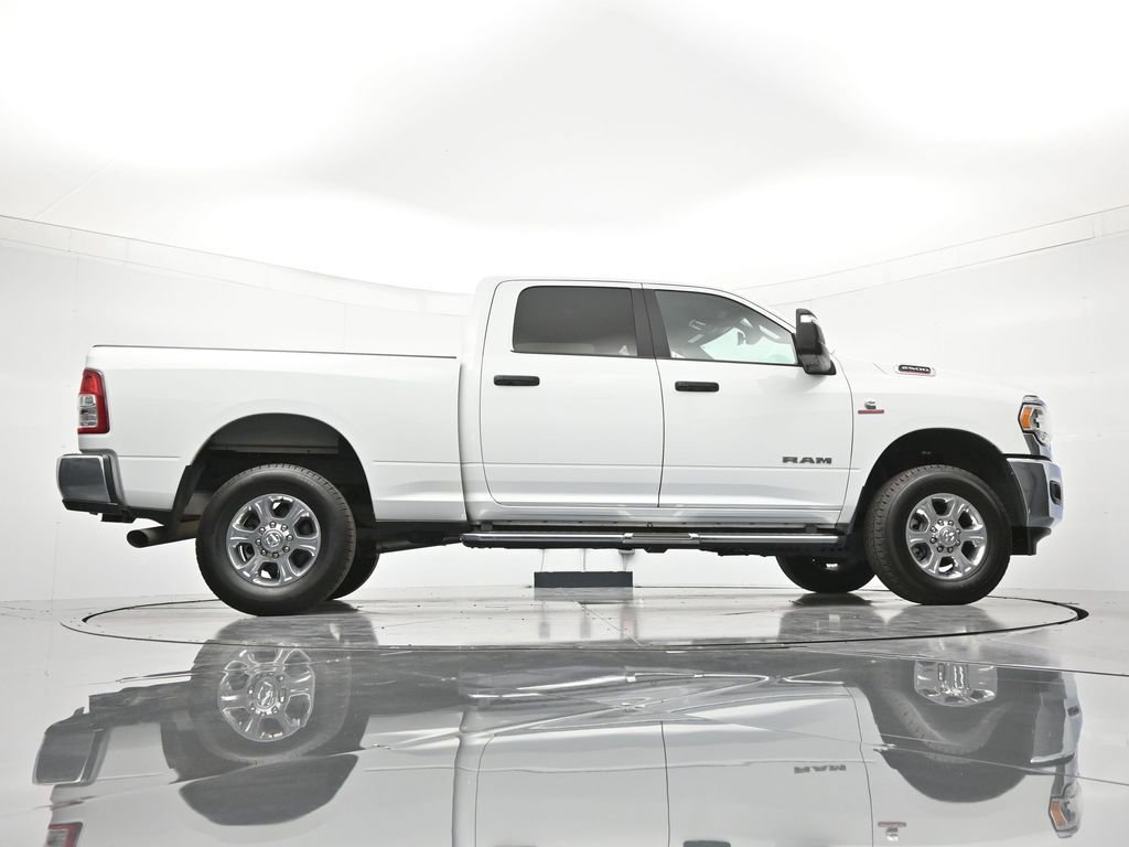 Used 2024 RAM 2500 Big Horn AWD/4WD image 38
