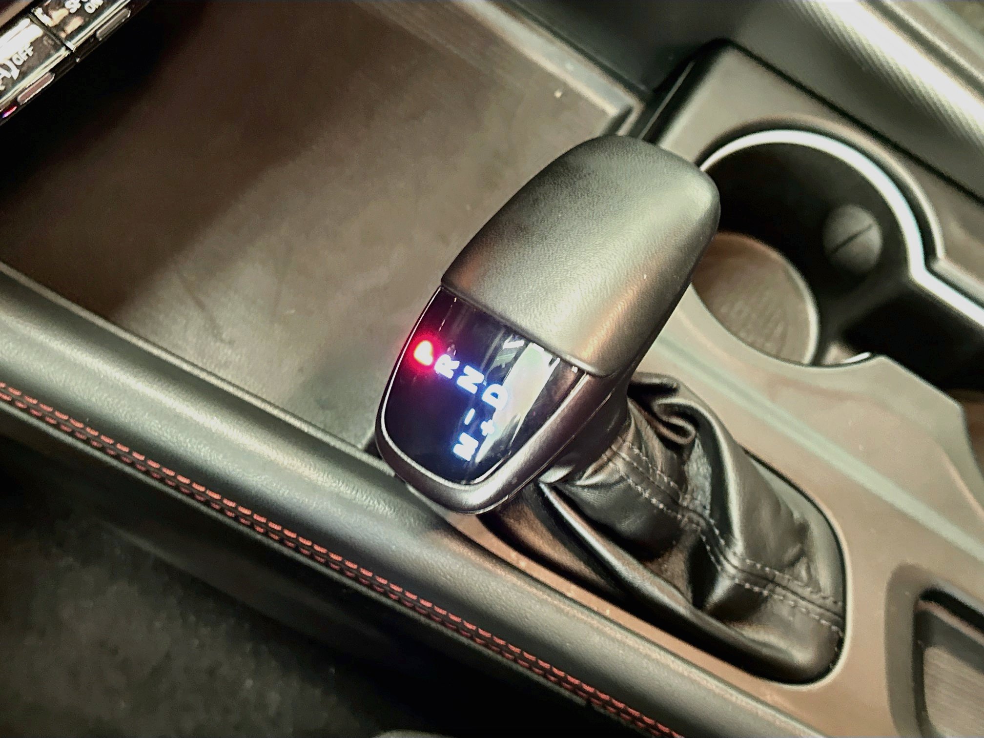 Used 2025 Dodge Durango GT AWD/4WD image 25