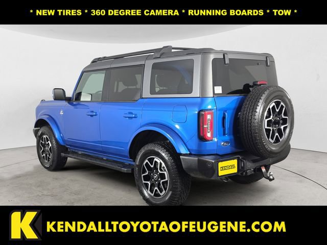 Used 2023 Ford Bronco Outer Banks image 3