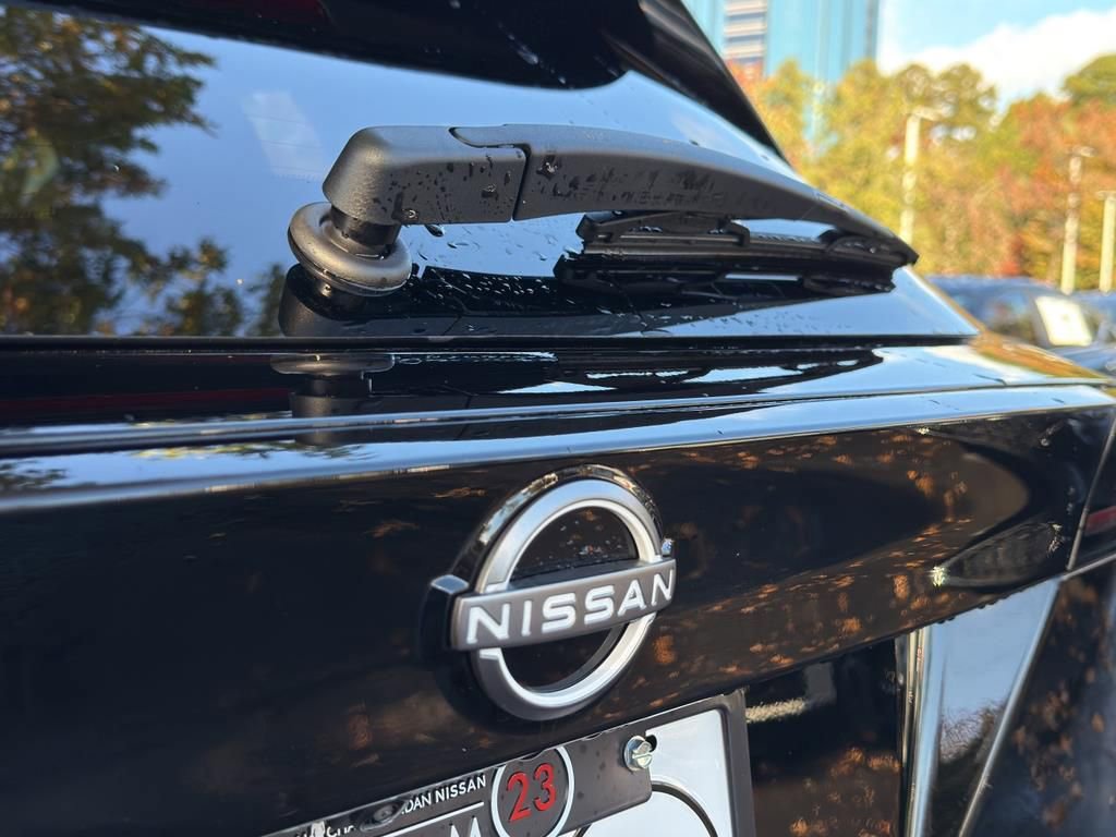 New 2026 Nissan Kicks SV image 13