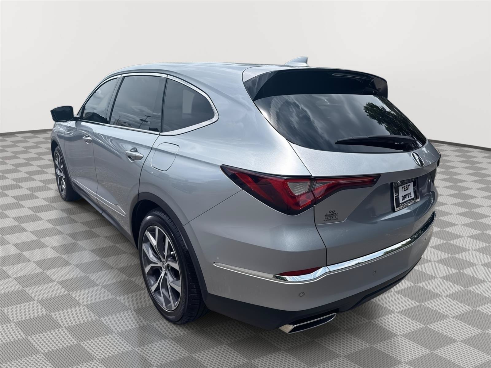 Used 2023 Acura MDX w/ Technology Package FWD image 8
