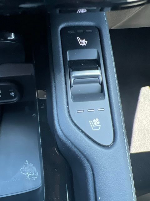 Used 2024 Kia Telluride EX X-Line AWD/4WD image 19