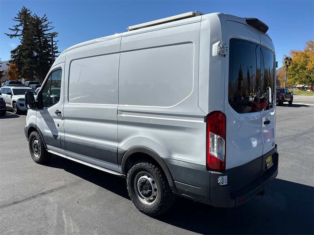 Used 2018 Ford Transit 250 130 Medium Roof image 3