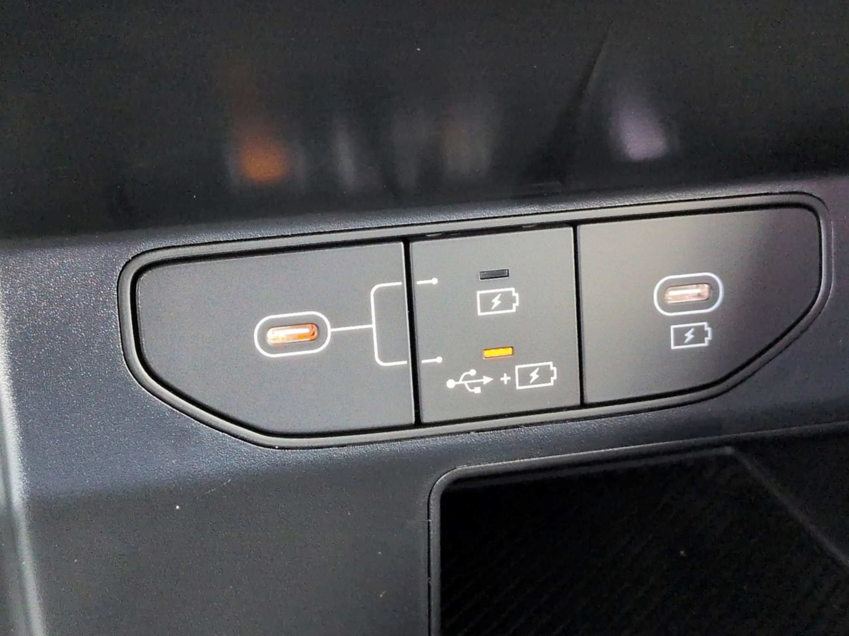 New 2026 Kia Sorento LX FWD image 31