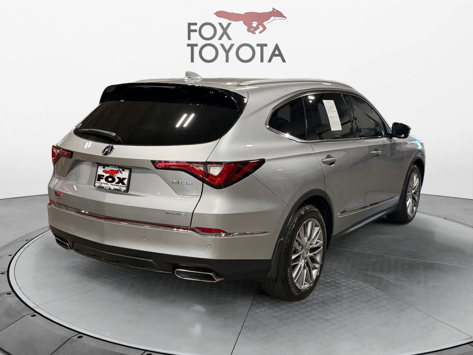 Used 2024 Acura MDX SH-AWD w/ Advance Package image 6
