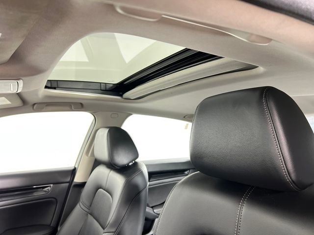 Used 2024 Honda Civic Touring image 24