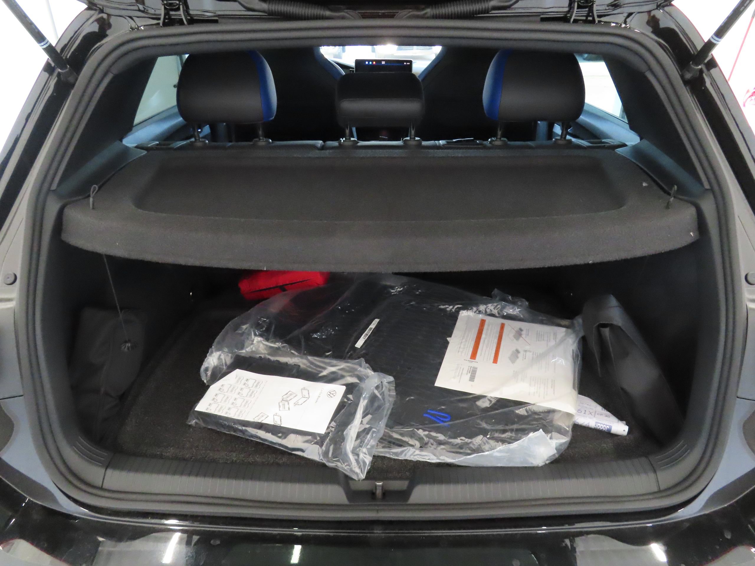 New 2026 Volkswagen Golf image 23