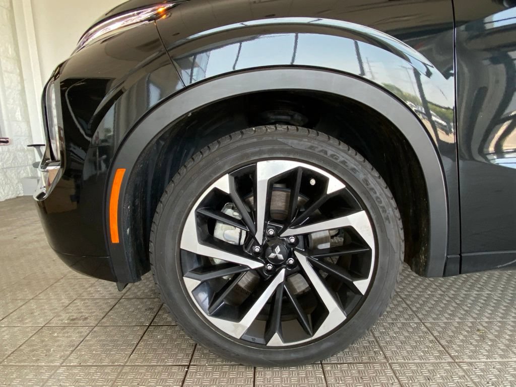 Used 2024 Mitsubishi Outlander SEL FWD image 31