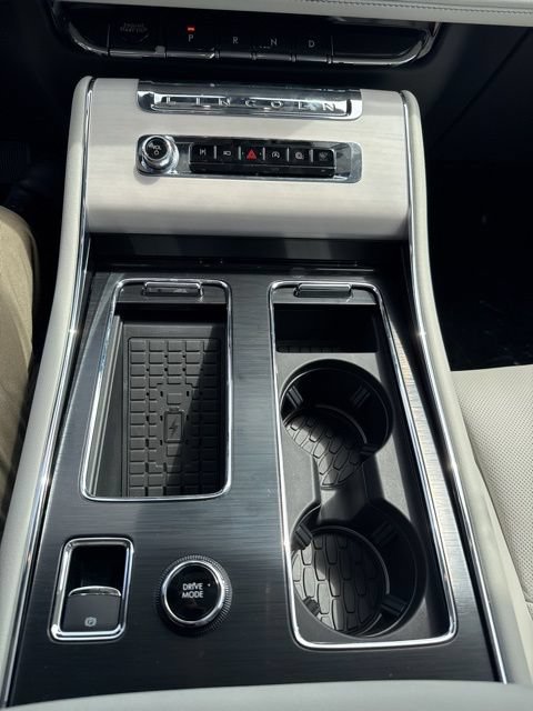 New 2026 Lincoln Aviator Reserve AWD/4WD image 14