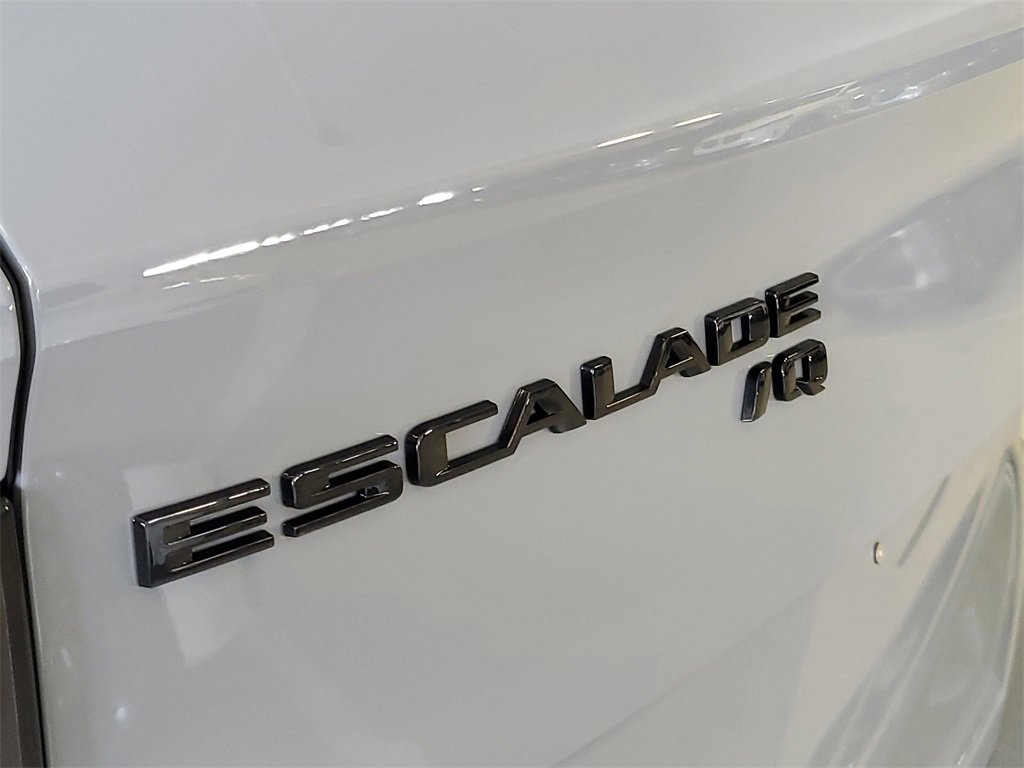 New 2026 Cadillac Escalade IQ Sport 2 w/ LPO, ONYX Package image 6