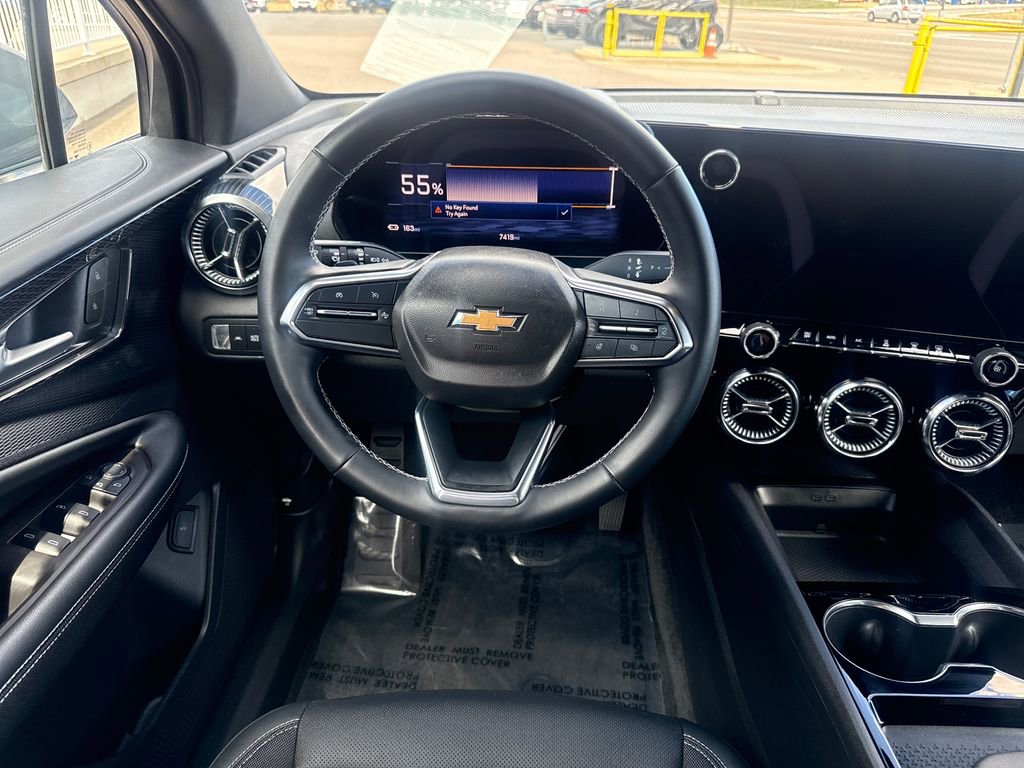 Used 2024 Chevrolet Blazer EV LT image 13