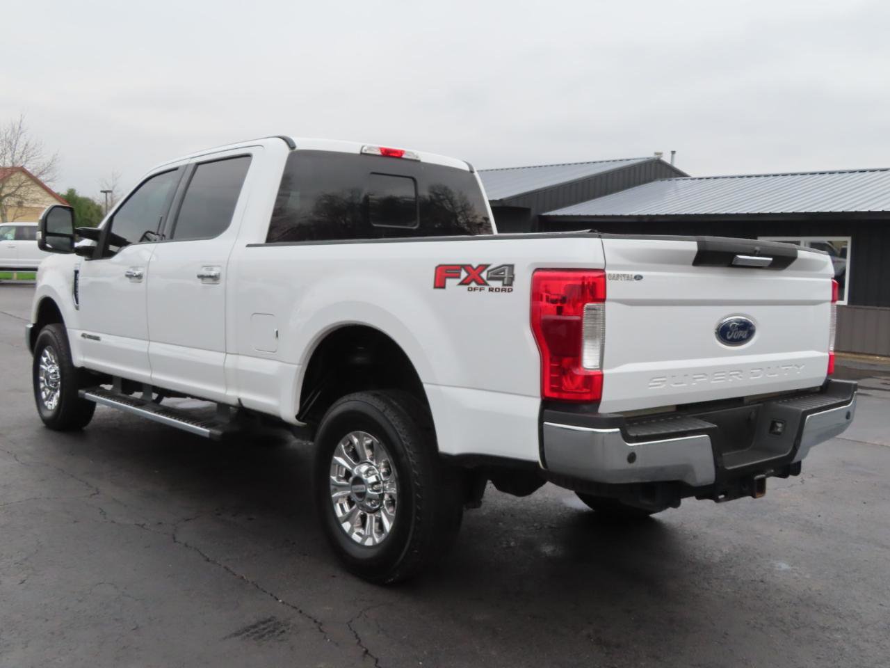 Used 2018 Ford F250 XLT w/ XLT Premium Package image 4