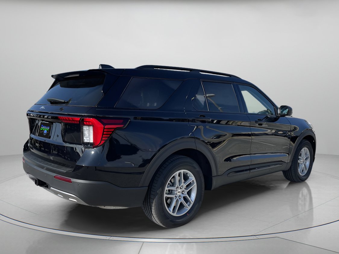 New 2026 Ford Explorer Active w/ Active Comfort Package image 4