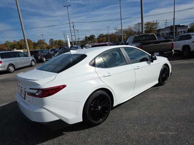 Certified 2025 Toyota Camry SE image 5