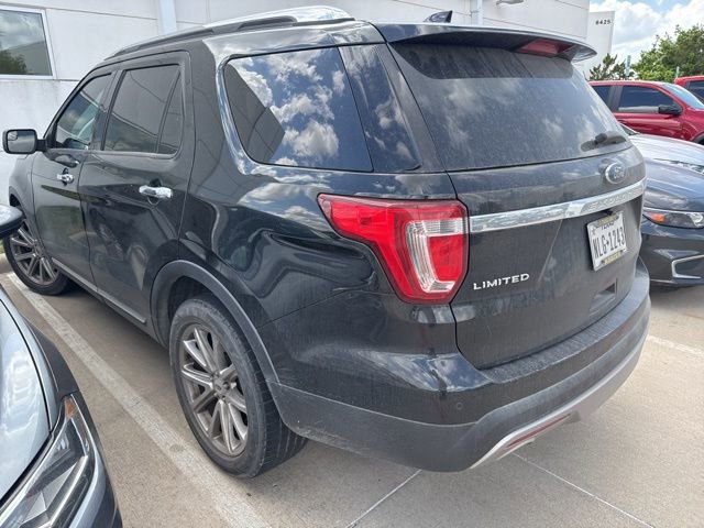 Used 2017 Ford Explorer Limited image 4