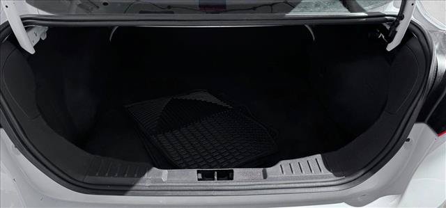 Used 2012 Ford Focus SE FWD image 8