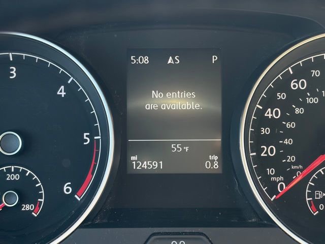 Used 2015 Volkswagen Golf TDI SE image 19