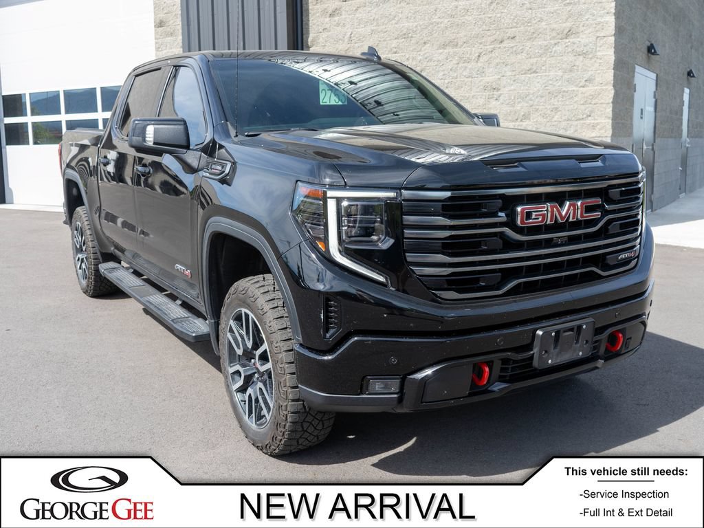 Used 2025 GMC Sierra 1500 AT4 w/ Technology Package AWD/4WD image 1