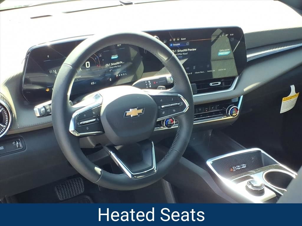 New 2026 Chevrolet Equinox LT w/ Safety and Technology Package FWD image 2