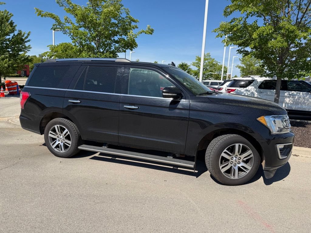 Used 2019 Ford Expedition Limited w/ Equipment Group 301A AWD/4WD image 4