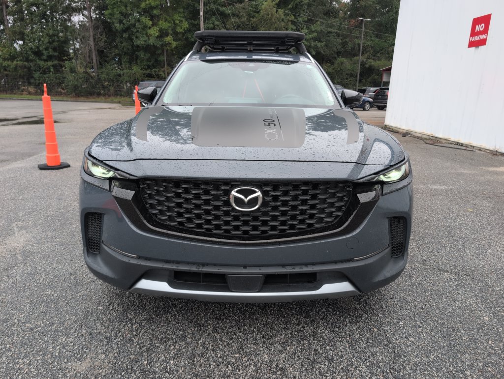 Used 2023 MAZDA CX-50 Meridian Edition w/ Apex Package AWD/4WD image 3