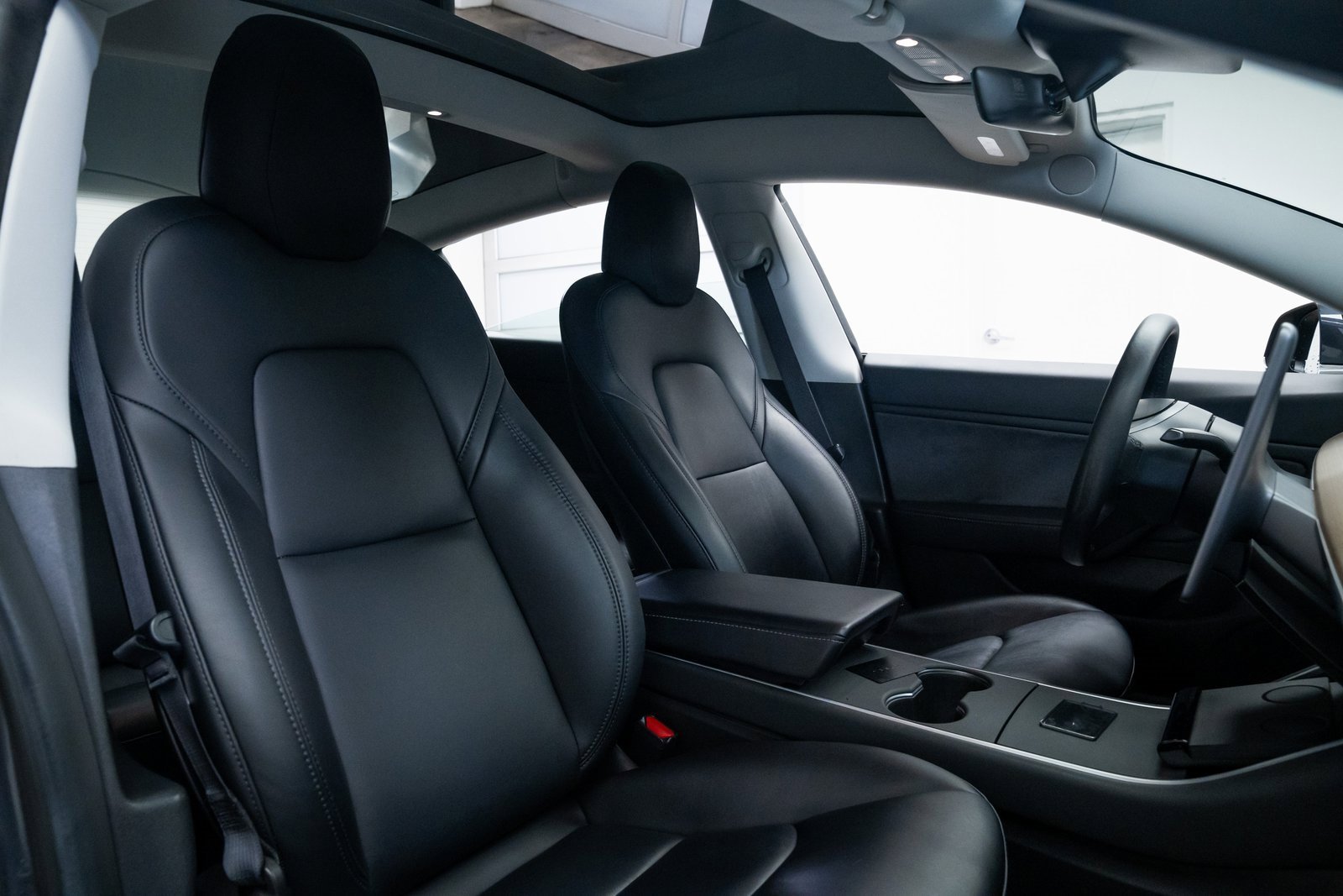 Used 2019 Tesla Model 3 Long Range image 23