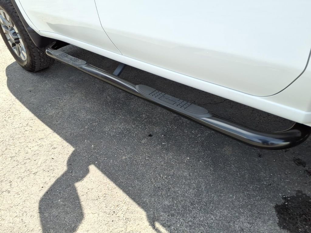 Used 2024 Chevrolet Silverado 2500 Custom w/ Custom Convenience Package image 14